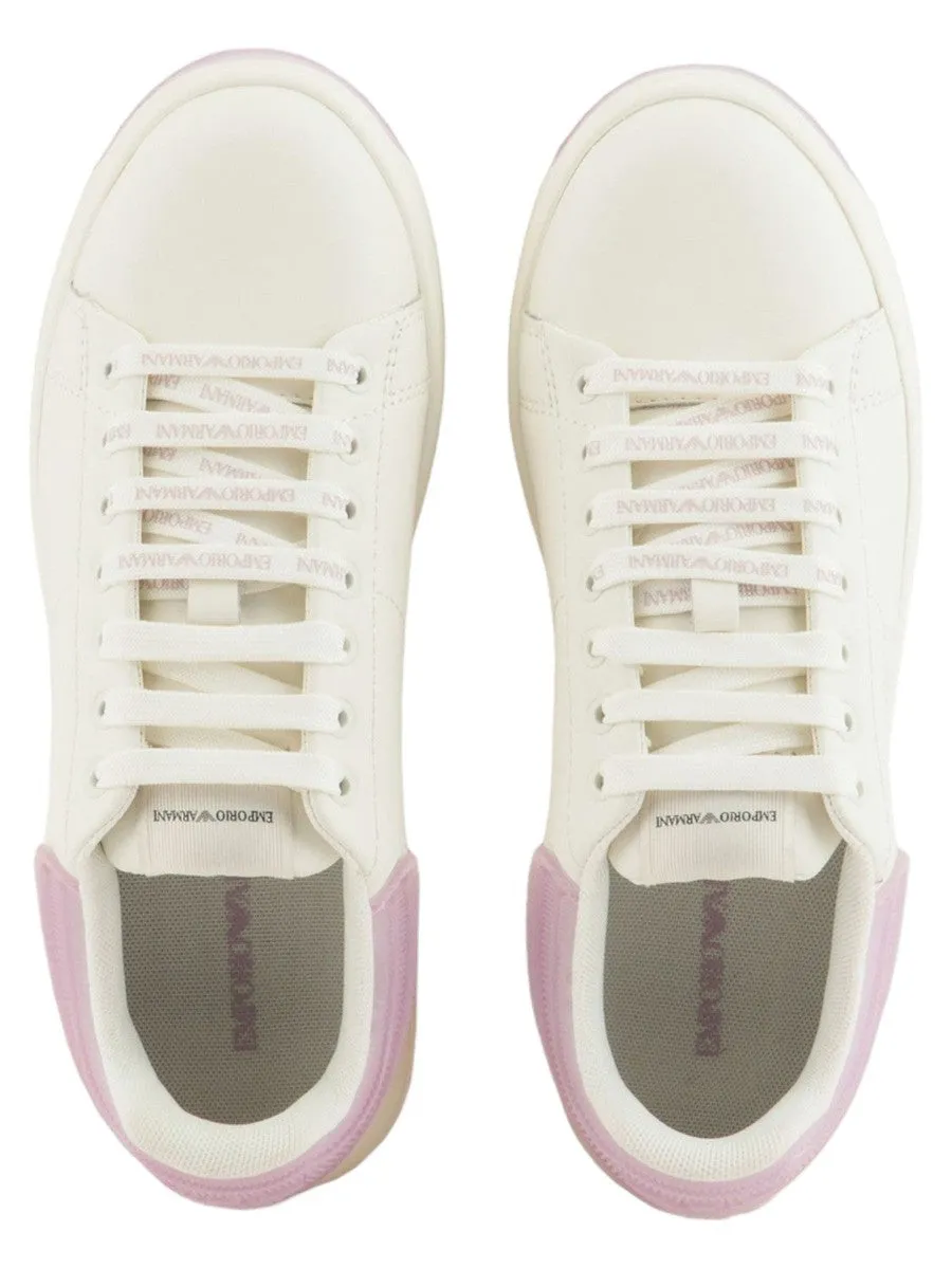 Sneakers in pelle con retro in gomma a contrasto